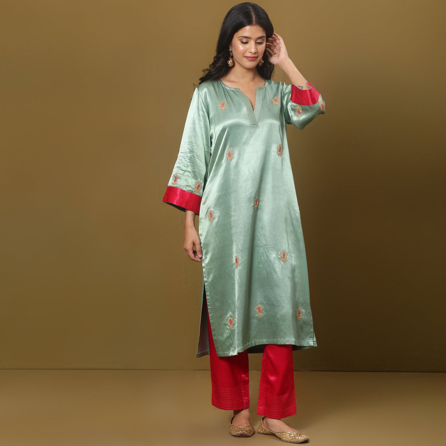 Embroidered mashru silk kurta set with dupatta