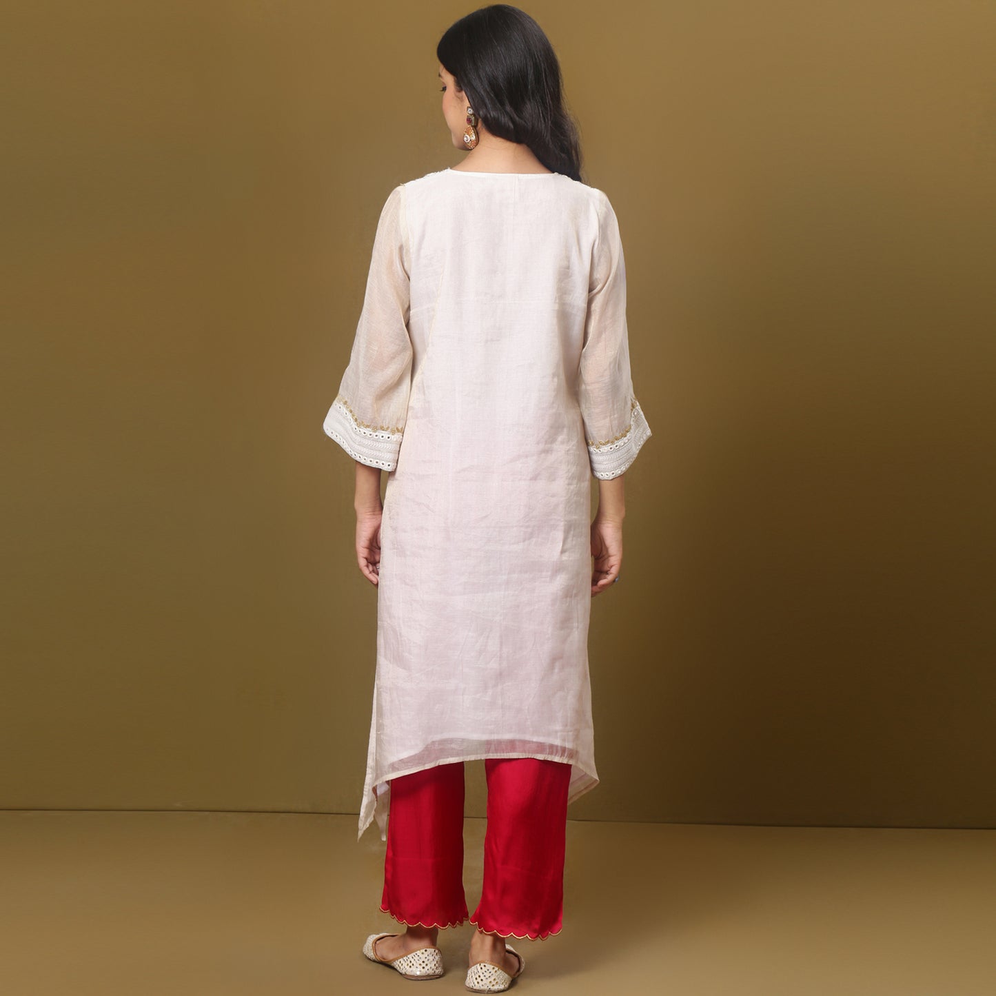 Off-white embroidered asymmetric kurta set with dupatta