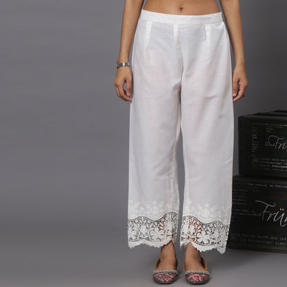 cotton ankle pants in lace and cutwork fabric