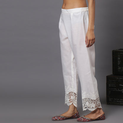 cotton ankle pants in lace and cutwork fabric
