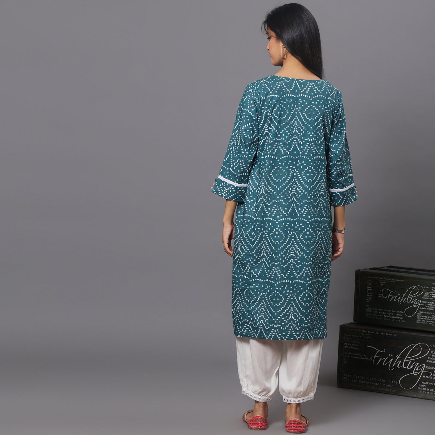 green Bandhni Kurta Set With White Harem Pants