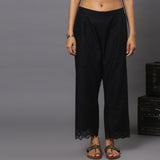 cotton ankle pants in lace and cutwork fabric