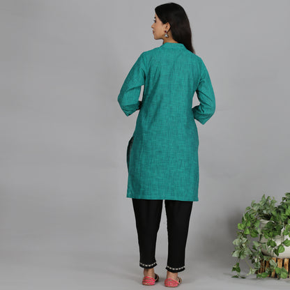 Teal Solid short kurta with neck detailing