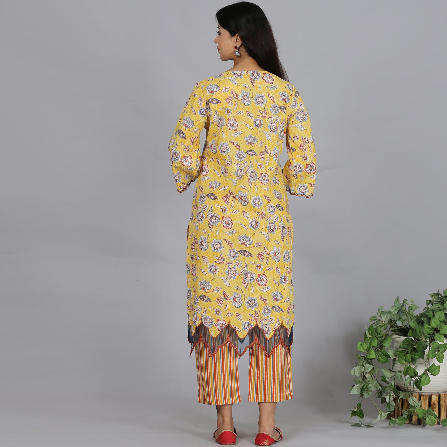 Yellow printed A-line kurta set with Organza detailing