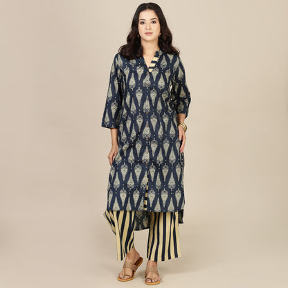 Blue paisley cotton set with striped pants
