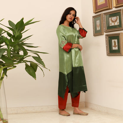 Colour block mashru silk asymmetric kurta set