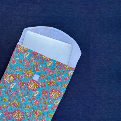 Blue Printed Laptop Sleeve
