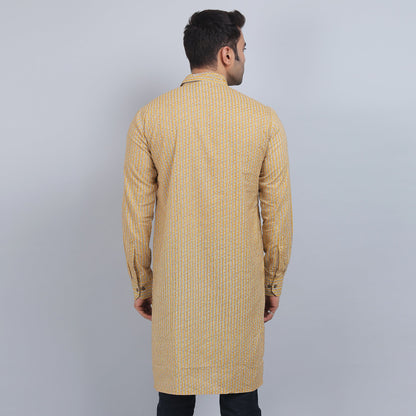 Yellow cotton full-sleeves shirt collar kurta in comfort fit