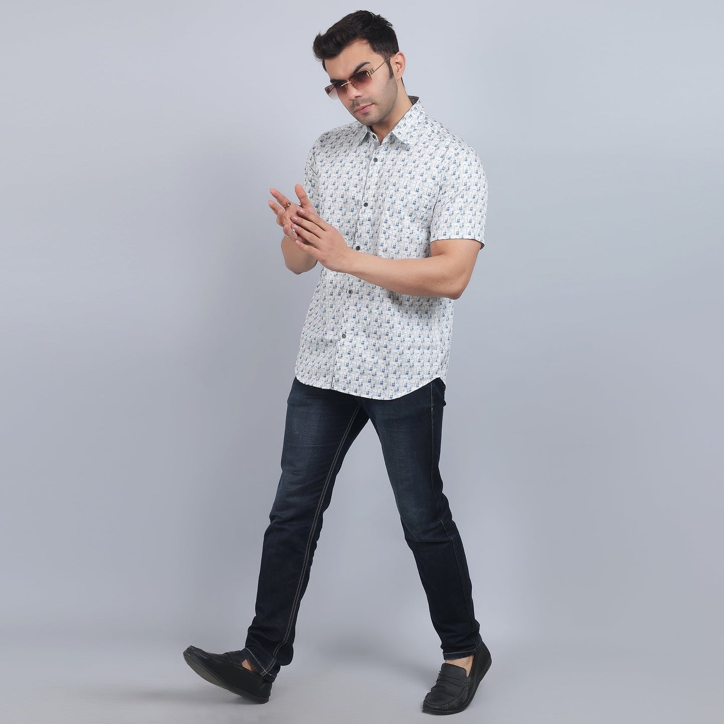 White Cotton printed half sleeves shirt