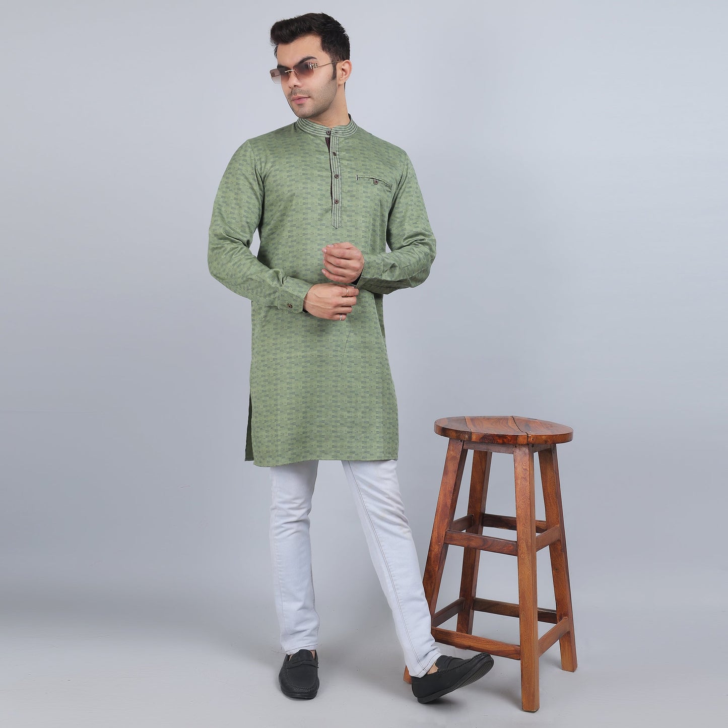 Olive green cotton full-sleeves band collar kurta in comfort fit